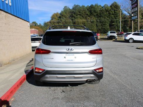 Used 2019 Hyundai Santa Fe FWD image 5