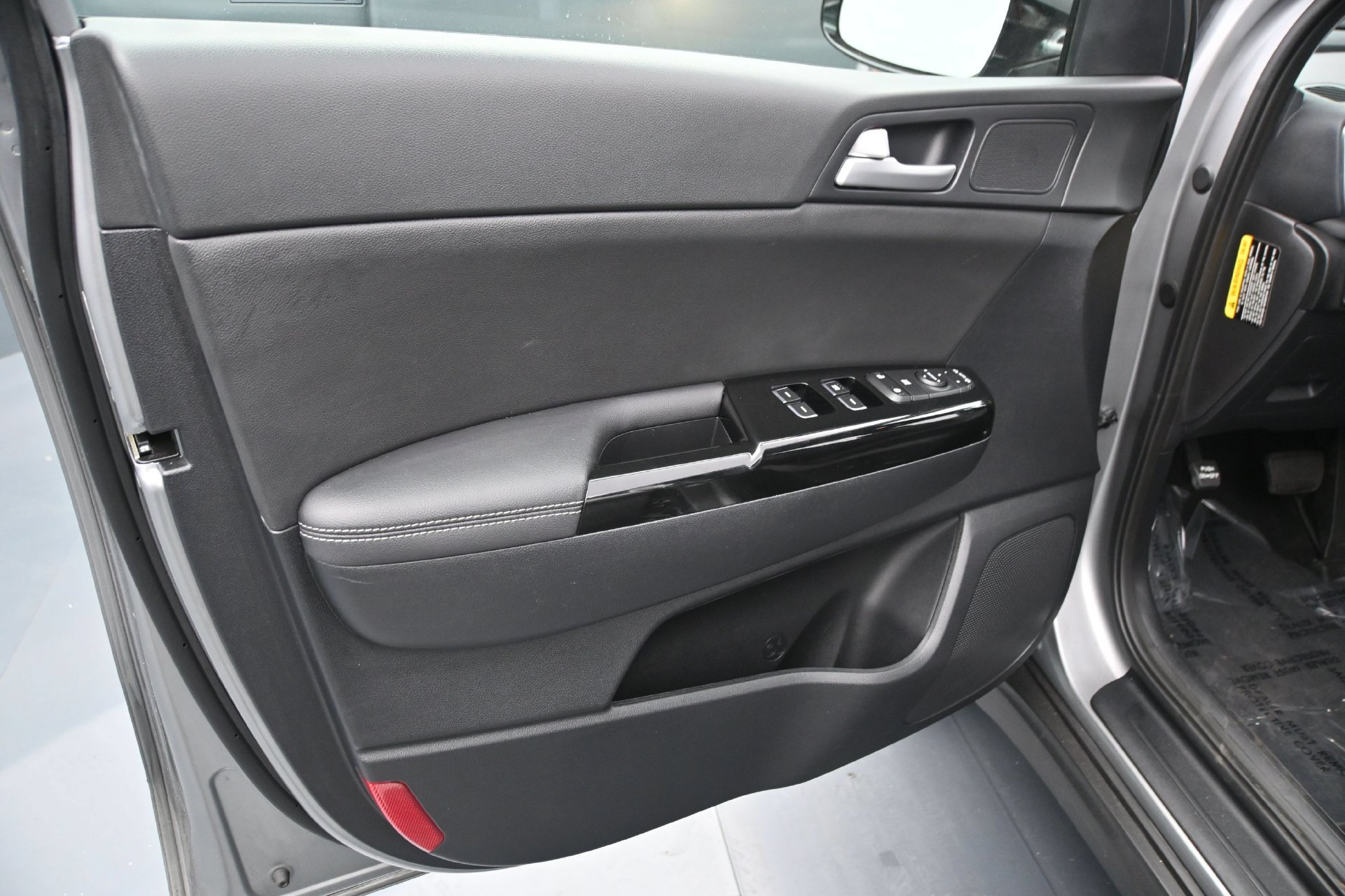 Used 2021 Kia Sportage EX AWD/4WD image 18