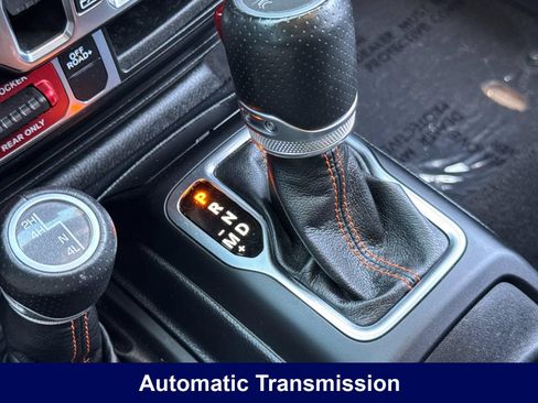 Used 2021 Jeep Gladiator Mojave AWD/4WD image 24