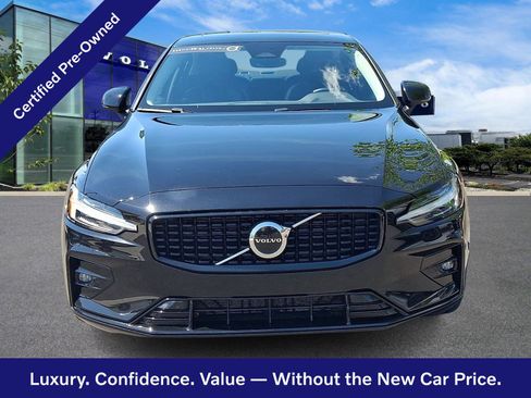 Certified 2024 Volvo S60 B5 Core AWD/4WD image 2