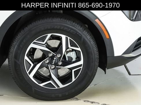 Used 2023 Kia Sportage LX AWD/4WD image 51