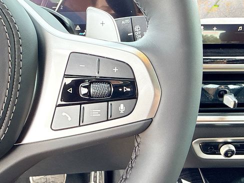 New 2026 BMW X5 xDrive40i w/ M Sport Package image 39