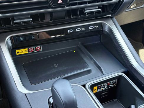 Used 2025 Lexus TX 350 AWD w/ Technology Package image 18