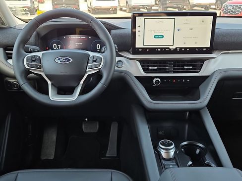 New 2026 Ford Explorer Active w/ Active Comfort Package RWD image 20