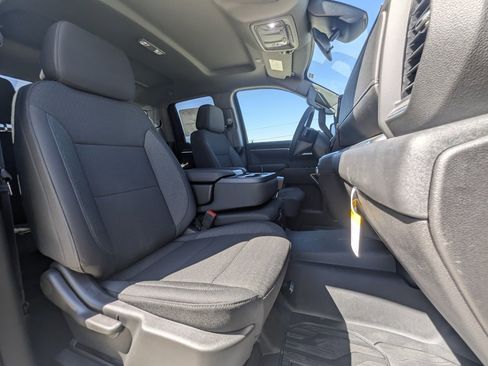 New 2026 GMC Sierra 1500 Elevation image 16