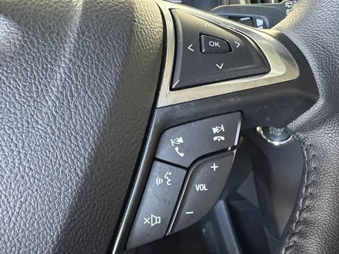 Used 2024 Ford Edge SEL w/ Convenience Package AWD/4WD image 8