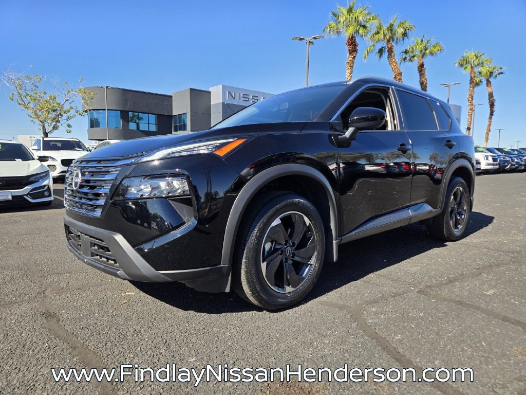 Used 2024 Nissan Rogue SV w/ SV Premium Package FWD image 2
