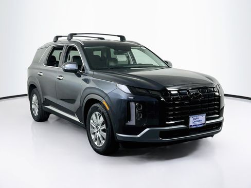 Used 2023 Hyundai Palisade SEL AWD/4WD image 3