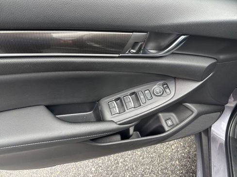 Used 2020 Honda Accord Sport image 14