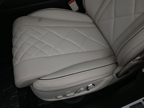 New 2026 Genesis GV80 3.5T Prestige image 22