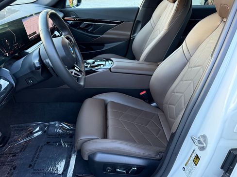 Certified 2024 BMW 530i w/ M Sport Package image 21