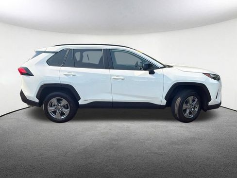 Certified 2025 Toyota RAV4 LE AWD/4WD image 18