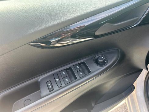 Used 2021 Chevrolet Spark LT FWD image 12