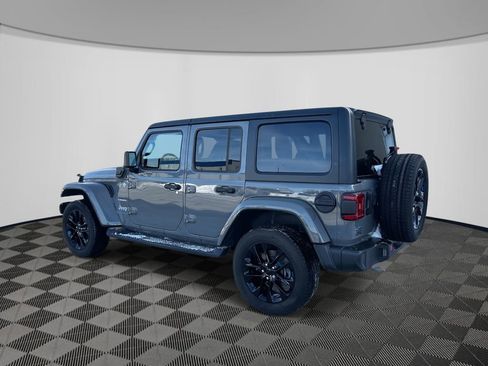 Used 2023 Jeep Wrangler Unlimited Sahara image 7