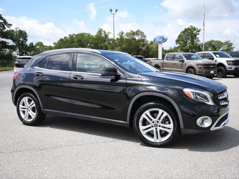 Used 2020 Mercedes-Benz GLA 250 image 1