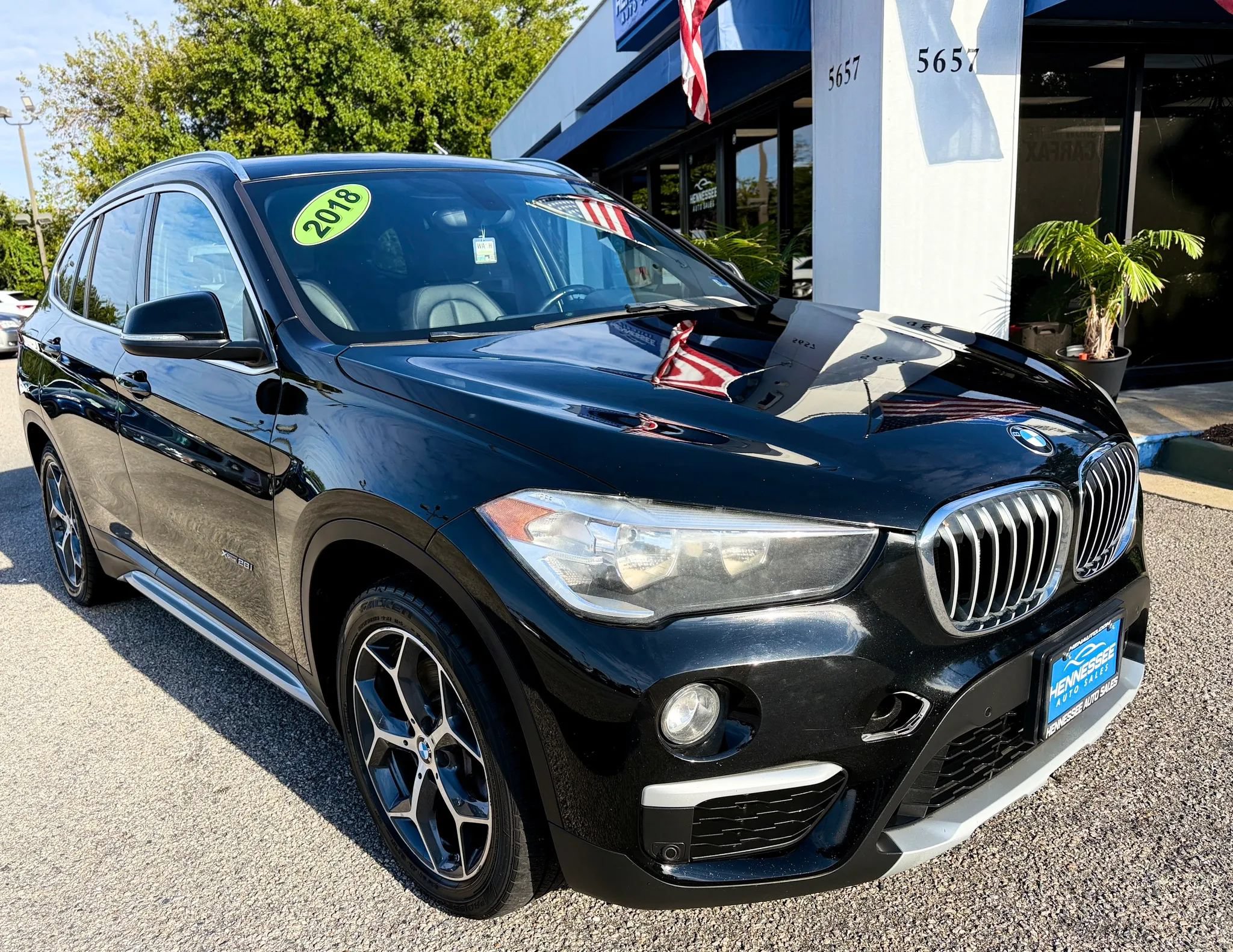 Used 2018 BMW X1 xDrive28i AWD/4WD image 3