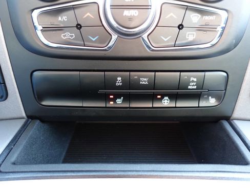 Used 2023 RAM 1500 Express w/ Wheel & Sound Group image 37