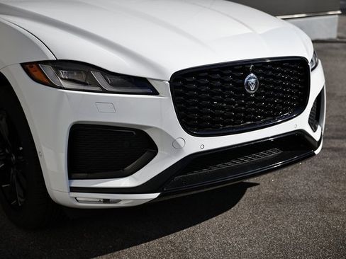 New 2026 Jaguar F-PACE R-Dynamic S image 6