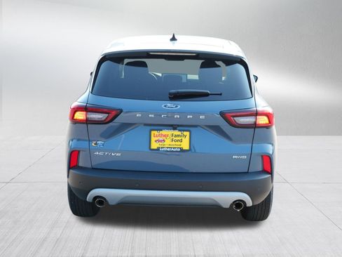 Used 2024 Ford Escape Active w/ Tech Pack #2 AWD/4WD image 6