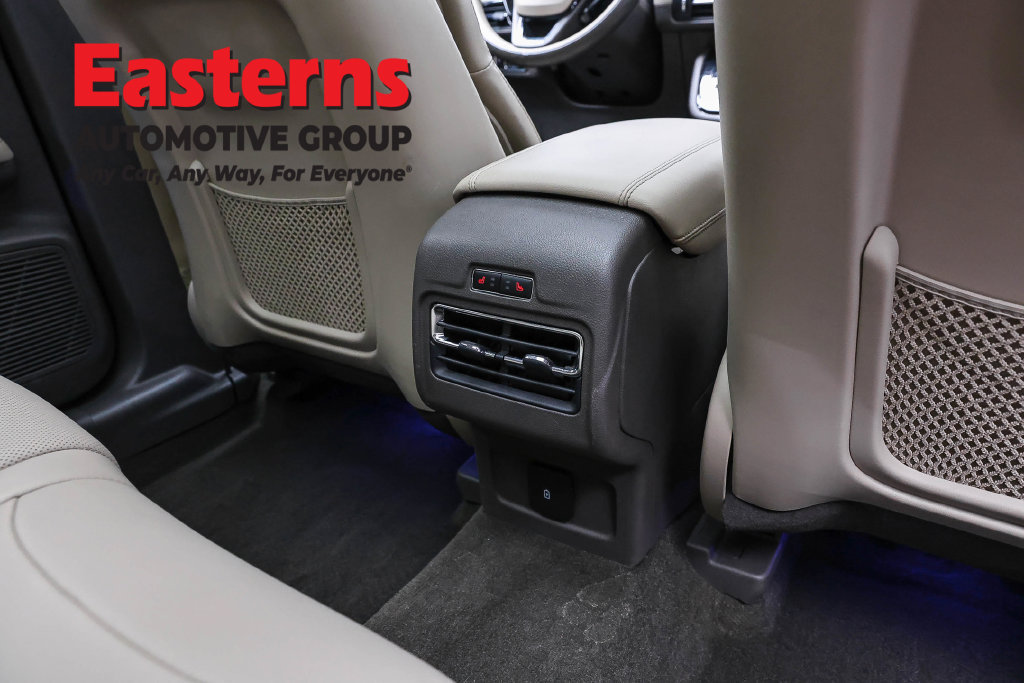Used 2022 Lincoln Corsair FWD w/ Premium Package image 28