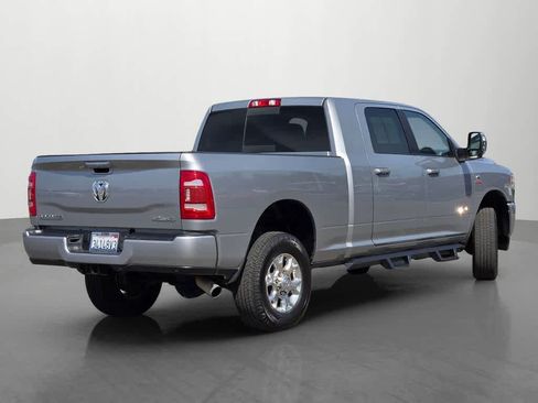 Used 2023 RAM 2500 Laramie AWD/4WD image 6