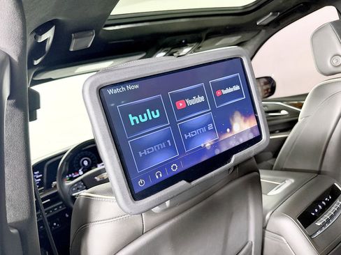 Used 2022 Cadillac Escalade Sport Platinum w/ Heavy-Duty Trailer Package AWD/4WD image 48