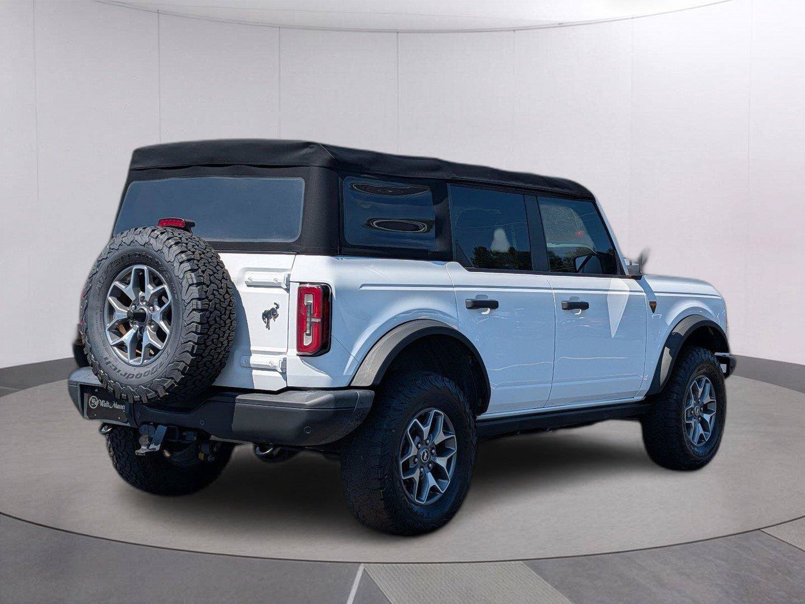 Used 2021 Ford Bronco Badlands AWD/4WD image 5
