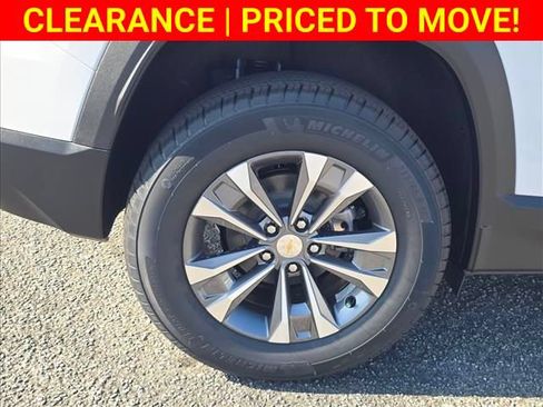 New 2026 Chevrolet Equinox LT AWD/4WD image 31