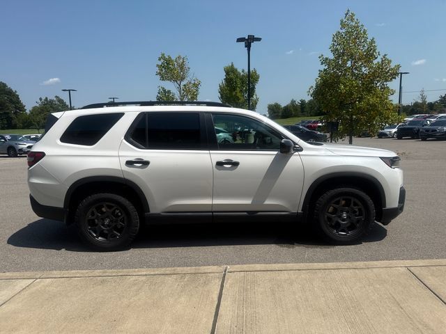New 2026 Honda Pilot TrailSport image 5