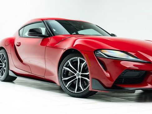 Used 2022 Toyota Supra image 3
