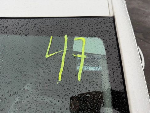 Used 2023 Chevrolet Malibu LT image 28