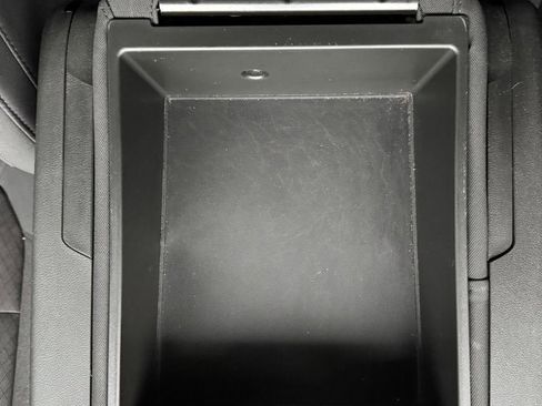 Used 2020 GMC Sierra 1500 Elevation w/ Elevation Value Package image 25