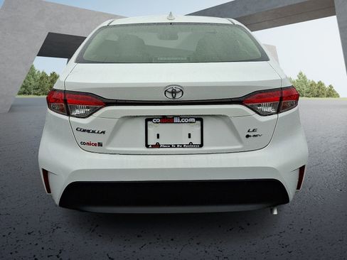 Certified 2026 Toyota Corolla LE image 5