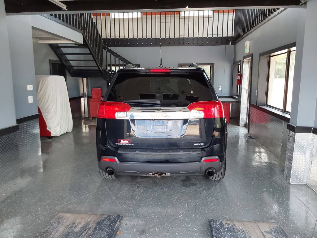 Used 2012 GMC Terrain SLT AWD/4WD image 10