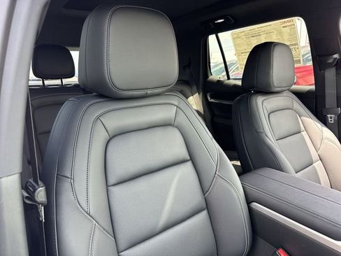 New 2026 GMC Terrain Elevation FWD image 25