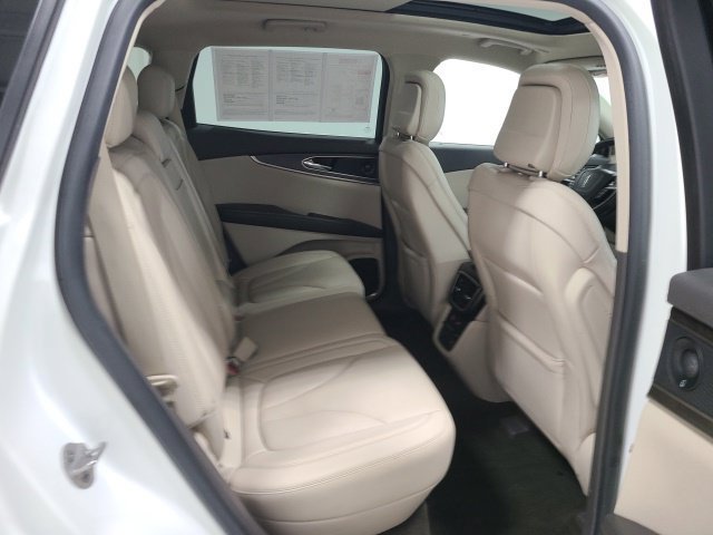 Used 2020 Lincoln Nautilus Reserve w/ Equipment Group 201A AWD/4WD image 14