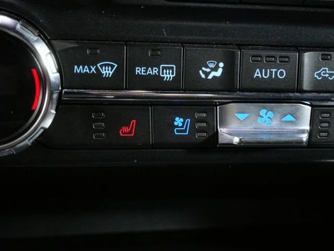 Certified 2021 Ford F150 Lariat AWD/4WD image 27