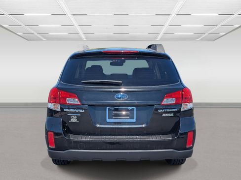 Used 2013 Subaru Outback 2.5i Premium w/ Popular Pkg 1B image 4