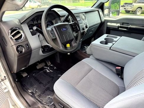 Used 2015 Ford F250 XLT w/ XLT Value Package AWD/4WD image 12