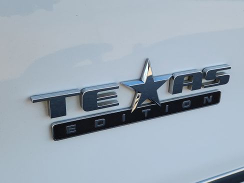 Used 2017 Chevrolet Silverado 1500 LTZ w/ Texas Edition image 6