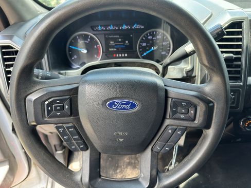 Used 2022 Ford F250 XLT w/ FX4 Off-Road Package AWD/4WD image 22