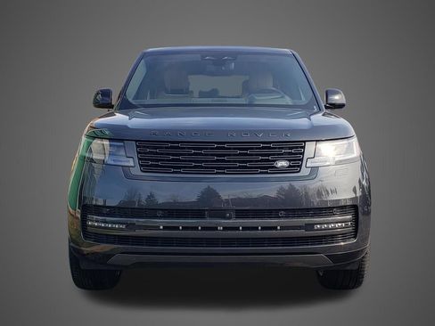 New 2026 Land Rover Range Rover SE image 2