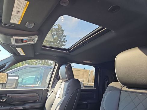 New 2026 RAM 2500 Limited AWD/4WD image 28