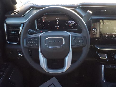 New 2026 GMC Sierra 3500 Denali w/ Denali Reserve Package image 9