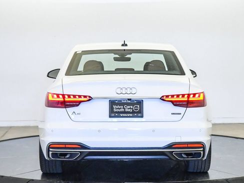 Used 2022 Audi A4 2.0T Premium Plus w/ Premium Plus Package AWD/4WD image 3