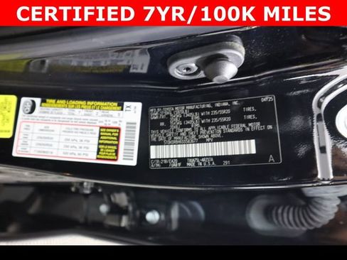 Used 2025 Toyota Highlander XSE AWD/4WD image 29