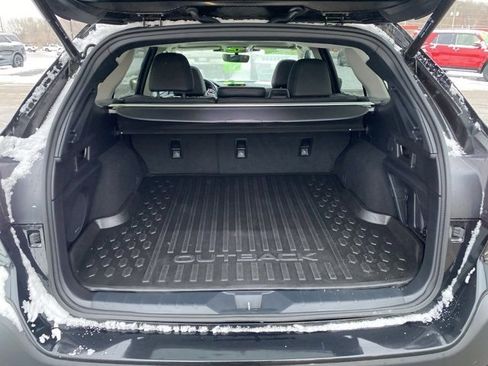 Used 2023 Subaru Outback Limited XT image 7