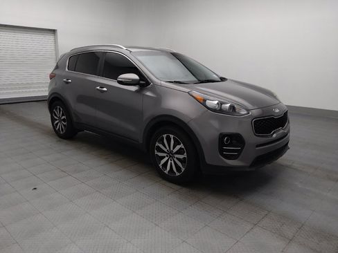 Used 2018 Kia Sportage EX FWD image 11