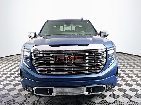 Certified 2025 GMC Sierra 1500 Denali image 2
