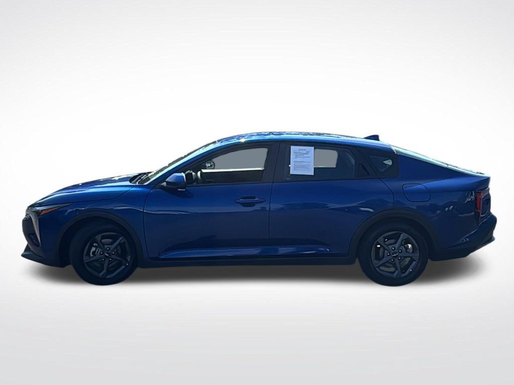 Used 2025 Kia K4 FWD image 4